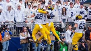 COLLEGE FOOTBALL: NOV 11 Michigan at Penn State