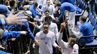 Kentucky Fans Greet Players Heading To Locker Room