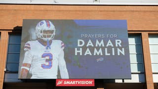 6f5cba37-NFL: JAN 04 Damar Hamlin Support in Cincinnati