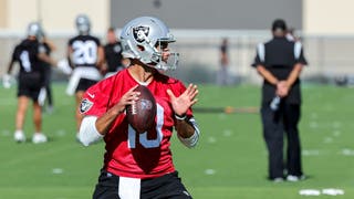 Jimmy Garoppolo Seems To Have Won Over His Raiders' Teammates