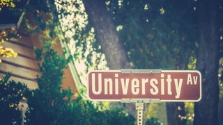 University Ave Sign