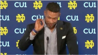 Marcus Freeman hilariously grills reporter on youth football coaching decisions. (Credit: Screenshot/Twitter Video https://twitter.com/ndf_discord/status/1716512700979667418)