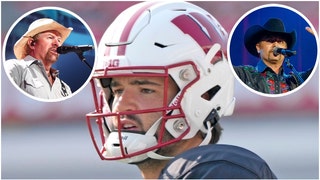 Wisconsin QB Tanner Mordecai was vibing out to Toby Keith and Big & Rich during a recent practice. Watch a video of him jamming out. (Credit: Mike De Sisti / Milwaukee Journal Sentinel / USA TODAY NETWORK and Getty Images)