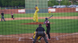 Worlds tallest pitcher Savannah Bananas