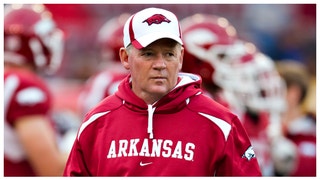 The Texas A&M Aggies reportedly hires Bobby Petrino as OC. (Credit: Getty Images)