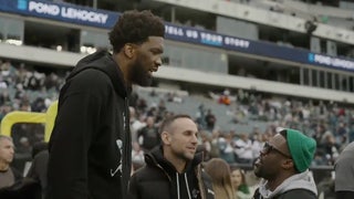 joel-embiid-kevin-hart-eagles-49ers-nfc-championship-height-difference