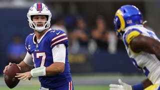 Buffalo Bills QB Josh Allen looks to pass during the game against the Rams