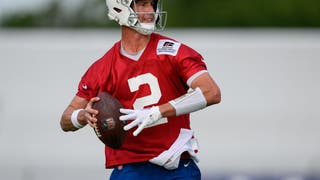 matt ryan gets ready to throw the ball during colts training camp