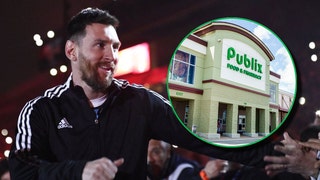 Lionel Messi and a Publix