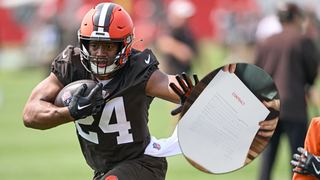 nick-chubb-running-back-contract-meeting-zoom-call-ekeler-money-value-takeaway