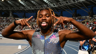 noah-lyles-united-states-usa-track-field-100-200-meter-viral-photo-vertical-jump