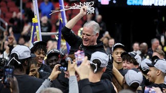 San Diego State HC Brian Dutcher