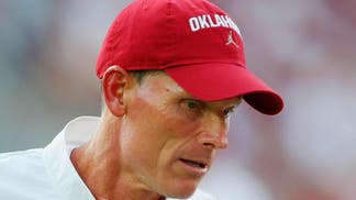 Brent Venables, head coach of the Oklahoma Sooners