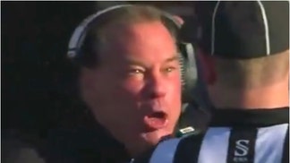 Butch Jones melts down during bowl game against Northern Illinois. (Credit: Screenshot/Twitter Video https://twitter.com/tsv__1/status/1738659130871869919)
