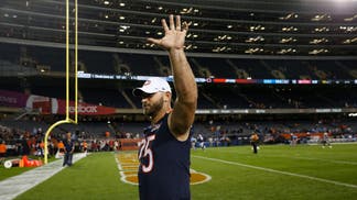 b50d119d-Tennessee Titans v Chicago Bears
