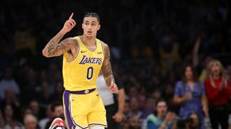 Oklahoma City Thunder v Los Angeles Lakers