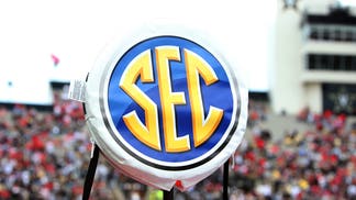 south-eastern-conference-college-football-logo