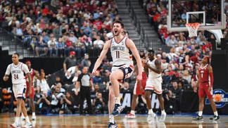 NCAA BASKETBALL: MAR 24 Div I Men's Championship - Arkansas vs UConn