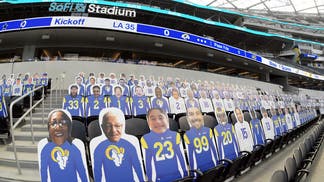 Dallas Cowboys v Los Angeles Rams