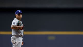 Los Angeles Dodgers v Milwaukee Brewers
