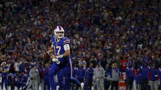 Green Bay Packers v Buffalo Bills