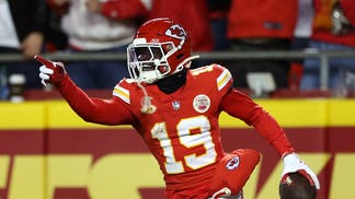 Buffalo Bills v Kansas City Chiefs