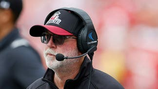 New Mexico State coach Jerry Kill hasn't signed coaching agreement. (Photo by John Fisher/Getty Images)