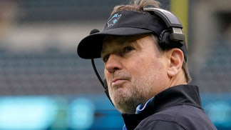bob-stoops-arlington-renegades-xfl-college-football