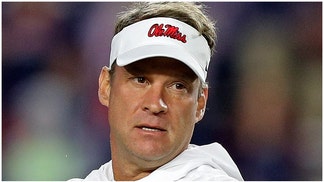 Ole Miss football coach Lane Kiffin sells out yoga class. (Credit: Getty Images)