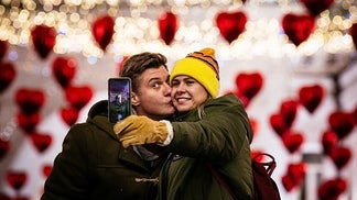 gettyimages-1200549492-594x594