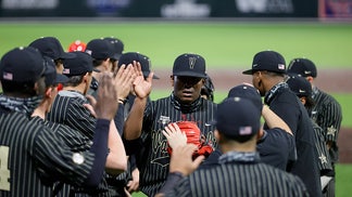 gettyimages-1232849021-594x594