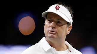 stoops0308