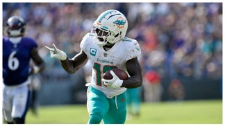 Tyreek Hill Won't Be Flashing Anymore Peace Signs Ahead Of Touchdowns