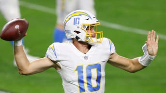 Los Angeles Chargers v Las Vegas Raiders