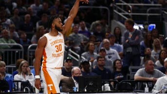 f806c6c1-66D4EB13-46BC-4532-B551-68059E7EDA6B