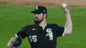 Cleveland Indians v Chicago White Sox