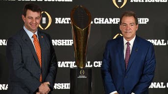 9797013-dabo-swinney-nick-saban-ncaa-football-cfp-national-championship-head-coaches-news-conference.jpg