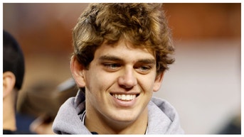 Quarterback Arch Manning officially signs with Texas. (Credit: Getty Images)