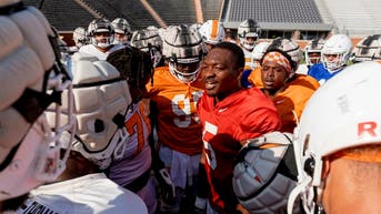 KNOXVILLE, TN - 2022.08.09 - Football Practice
