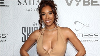 Brookliyn Wren went viral with bikini pictures. She hit the beach in Hawaii for vacation. Who is the UFC octagon girl? See her photos. (Credit: Getty Images)