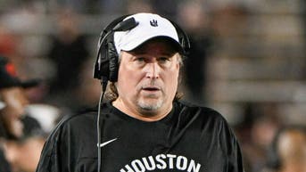 Cougars head football coach Dana Holgorsen reacts to Houston losing to Tulane. (Photo by Ken Murray/Icon Sportswire via Getty Images)