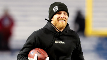 Cole Beasley Is Back, Signs With Giants