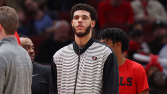 Bulls Share Yet Another Horrible Update On Lonzo Ball