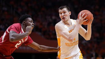 Arkansas v Tennessee