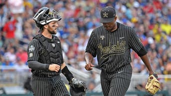 College World Series - Vanderbilt v Michigan - Game Two