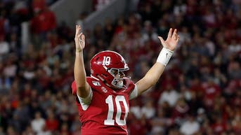 f21544e0-Arkansas v Alabama