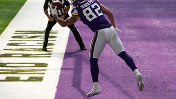 c7299d6c-Tennessee Titans v Minnesota Vikings