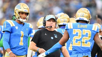1f150c8f-COLLEGE FOOTBALL: OCT 23 Oregon at UCLA