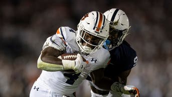 Auburn v Penn State