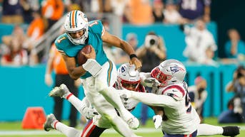 af4aaffc-New England Patriots v Miami Dolphins